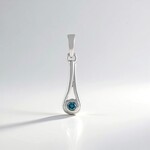 Ciondolo in argento con Diamante Blu I2
