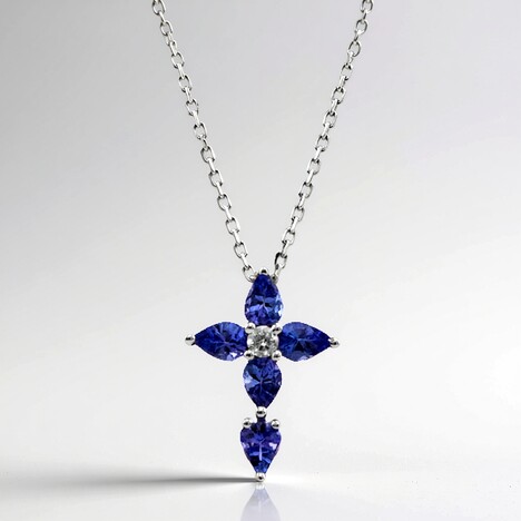 Collana in oro con Tanzanite AAA