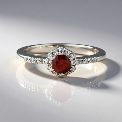 Anello in argento con Zircone Lampone