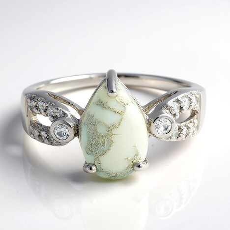Bague en argent et Howlite
