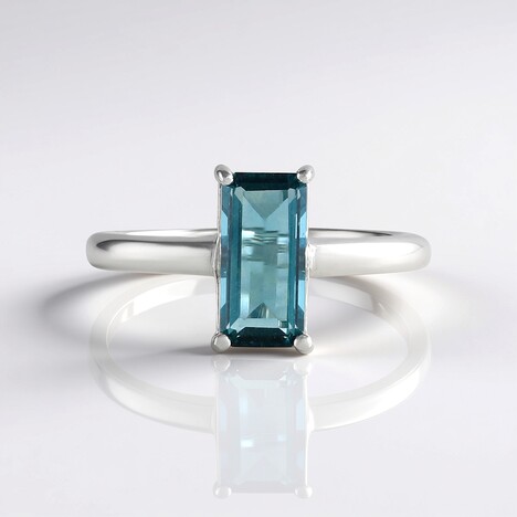 Anello in argento con Fluorite Blu Caraibico