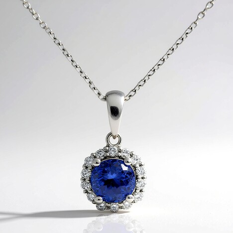 Collana in oro con Tanzanite AAA