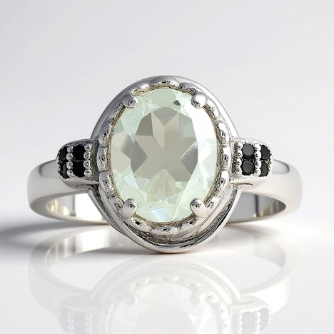 Anello in argento con Ametista Verde
