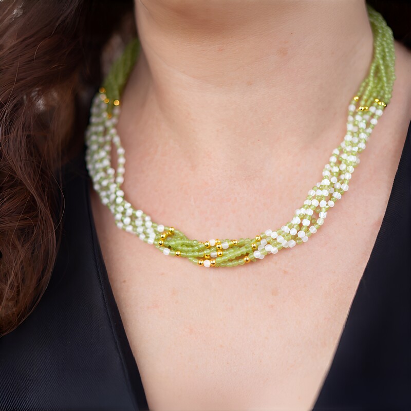 Peridot Silver Necklace (Riya)