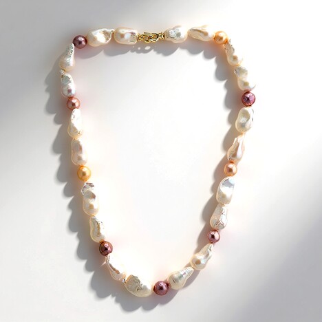 Collier en or et Perle blanche de culture d'eau douce (TPC)