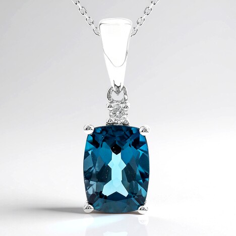 Collana in oro con Topazio Blu Londra
