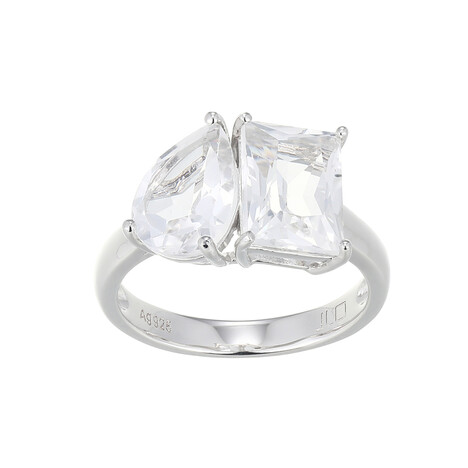 Zilveren ring met een witte topaas