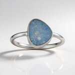 Anello in argento con Doppietto di Opale (MONOSONO COLLECTION)