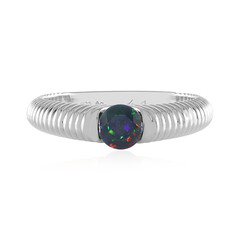 Zilveren ring met een Mezezo opaal (de Melo)