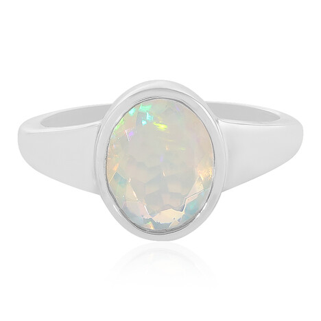 Zilveren ring met een Welo-opaal