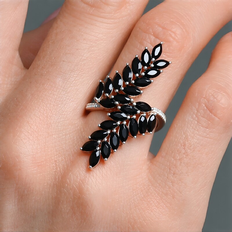 Schwarzer Spinell-Silberring