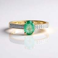 Gouden ring met een Zambia-smaragd