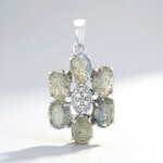 Ciondolo in argento con Labradorite