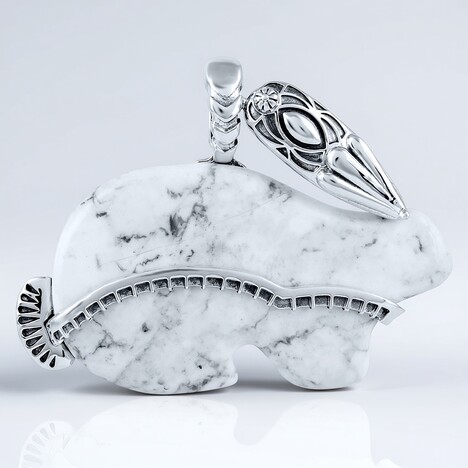 Ciondolo in argento con Howlite (Desert Chic)