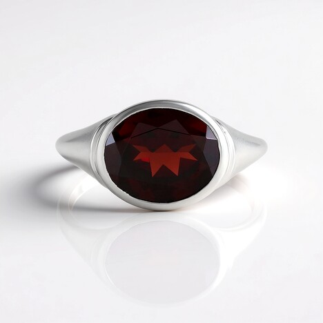 Anello in argento con Granato Mozambico
