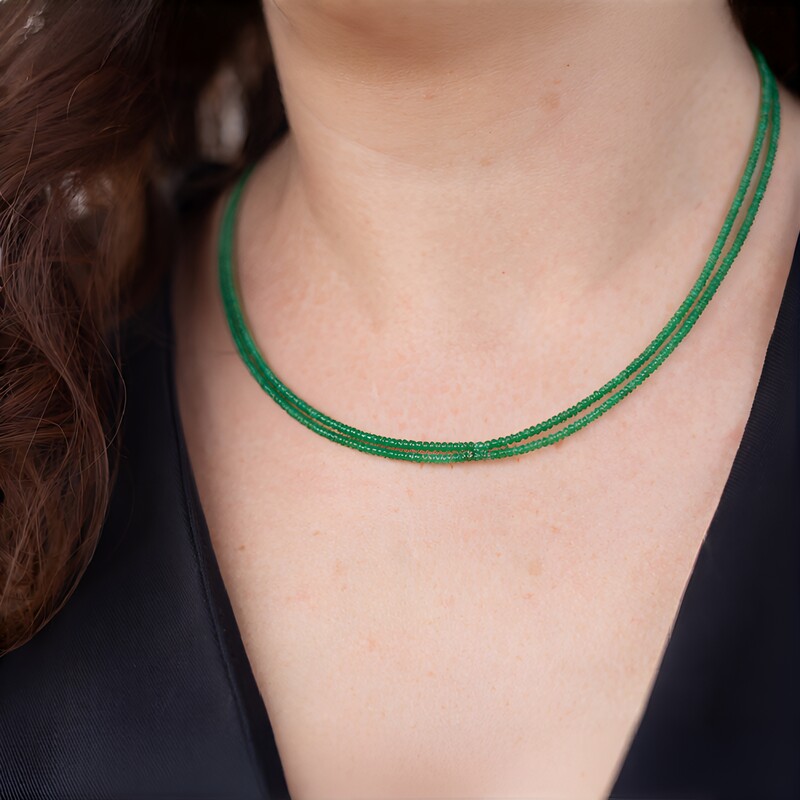 Zilveren halsketting met Zambia-smaragdstenen