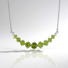 Collana in argento con Sfene