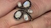 Anillo en plata con Piedra de Luna arcoíris