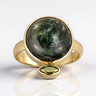 Anello in argento con Serafinite (Bali Barong)