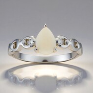 Anillo en plata con Ópalo blanco