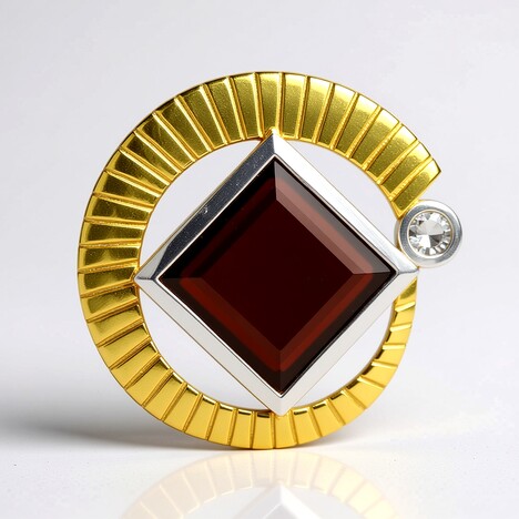 Pendentif en argent et Grenat du Mozambique (MONOSONO COLLECTION)