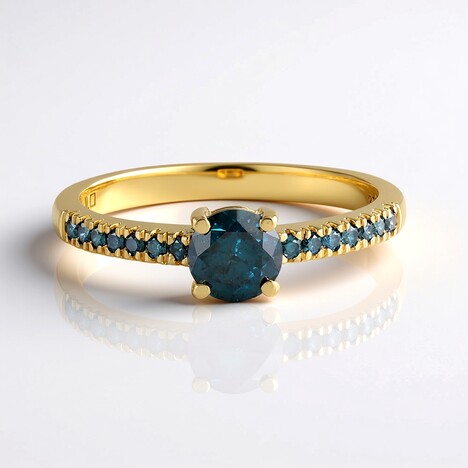 Anello in oro con Diamante Blu I2