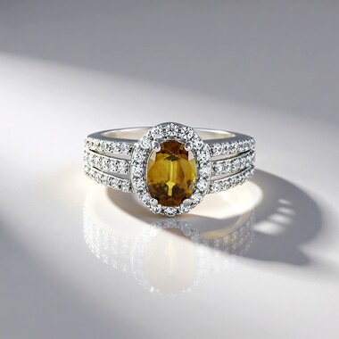 Anello in argento con Sfene