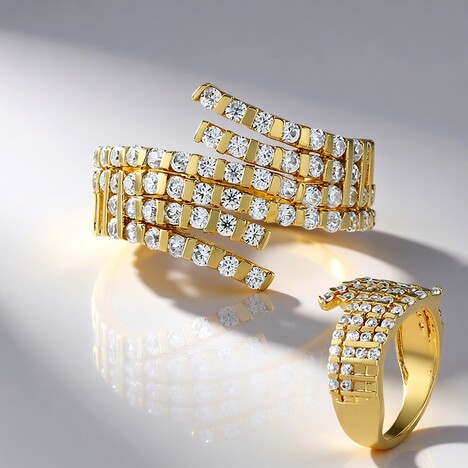 Anello in argento con Zircone