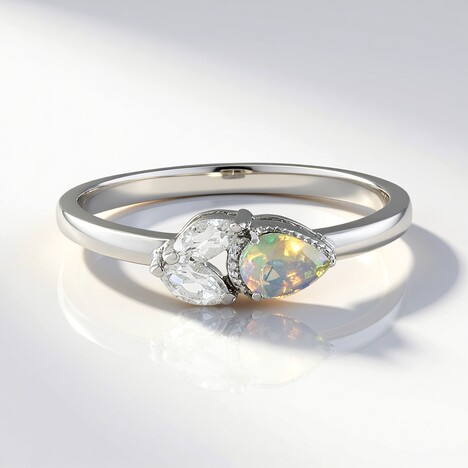 Anello in argento con Opale di Welo