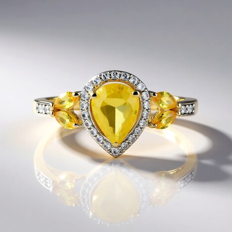 Anello in oro con Zaffiro Giallo