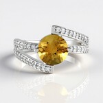 Bague en argent et Scapolite