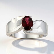 Anillo en plata con Roshoite (Pallanova)