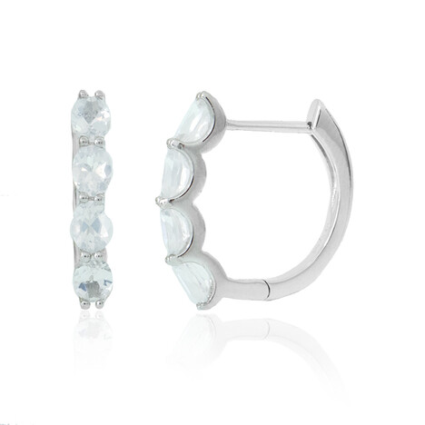 Zilveren oorbellen met maan blauwe kwartskristallen