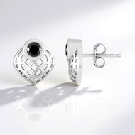 Zilveren oorbellen met zwarte diamanten (Ornaments by de Melo)