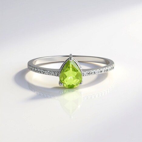 Anello in argento con Peridoto