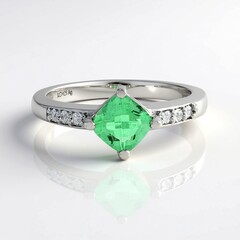 Anello in argento con Quarzo Verde Smeraldo