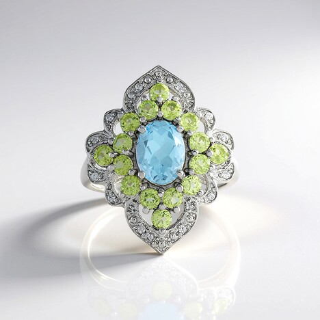 Bague en argent et Topaze bleu ciel