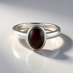 Anello in argento con Occhio di Tigre Rosso