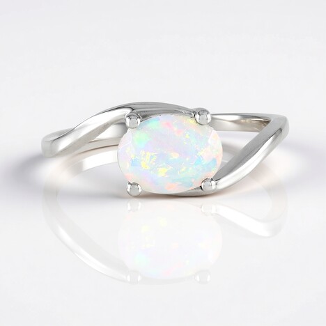 Anello in argento con Opale di Welo