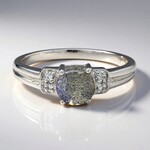 Anello in argento con Spectrolite