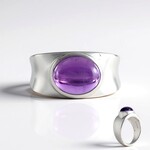 Anello in argento con Ametista Siberiana
