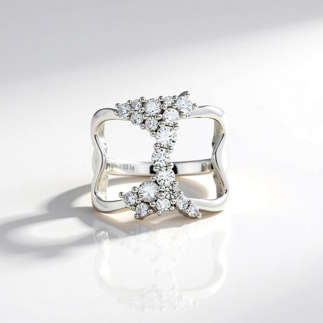 Anello in argento con Zircone