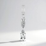 Ciondolo in argento con Petalite