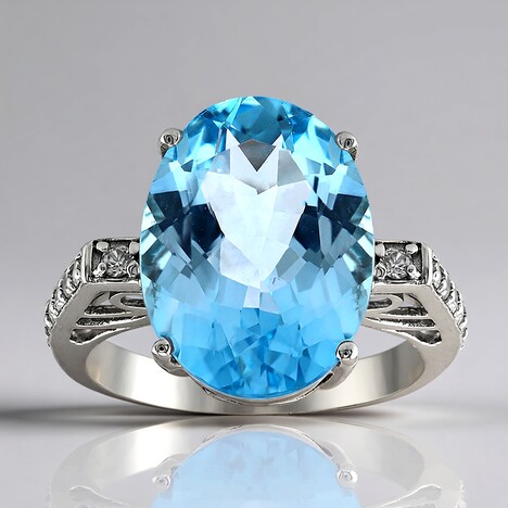 Anello in argento con Topazio Blu Cielo