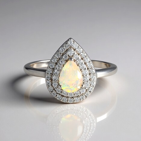 Anello in argento con Opale di Welo