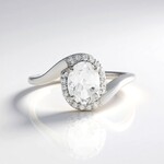 Bague en argent et Topaze blanche