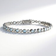Brazalete en plata con Aguamarina de Brasil