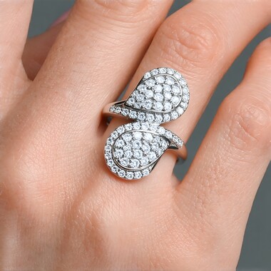 Anillo en plata con Zircón