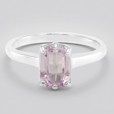 Anello in argento con Kunzite