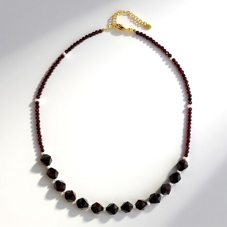 Collana in argento con Granato d’India